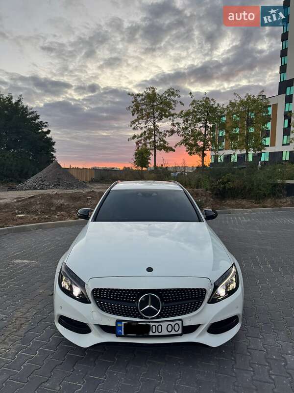 Універсал Mercedes-Benz C-Class 2015 в Софіївській Борщагівці