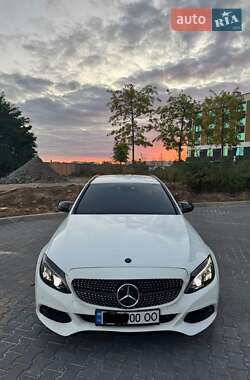 Универсал Mercedes-Benz C-Class 2015 в 