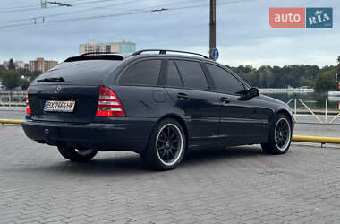 Універсал Mercedes-Benz C-Class 2004 в 