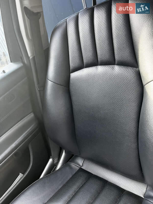 Седан Mercedes-Benz C-Class 2006 в Первомайске