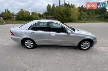 Седан Mercedes-Benz C-Class 2002 в 