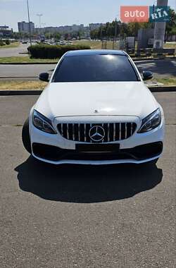Седан Mercedes-Benz C-Class 2017 в 