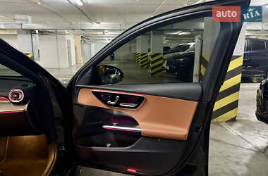 Седан Mercedes-Benz C-Class 2023 в 