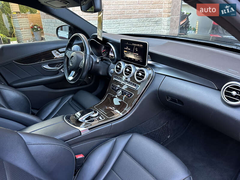 Седан Mercedes-Benz C-Class 2015 в Киеве фото 27 Седан Mercedes-Benz C-Class 2015 в Киеве