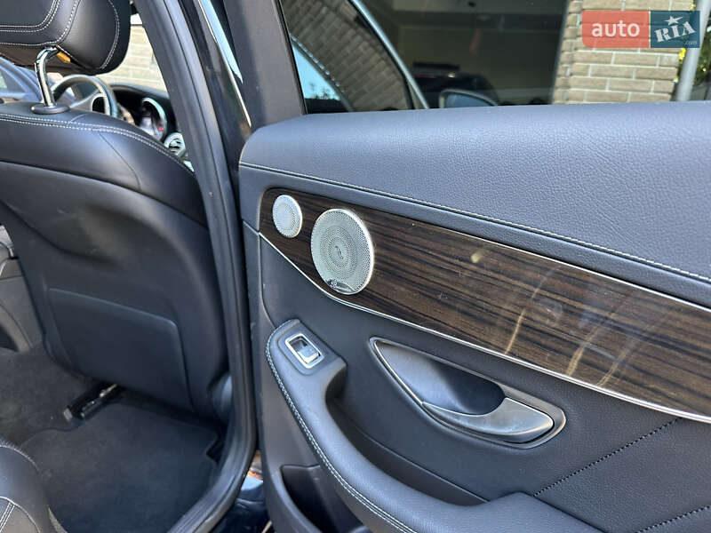 Седан Mercedes-Benz C-Class 2015 в Киеве фото 35 Седан Mercedes-Benz C-Class 2015 в Киеве