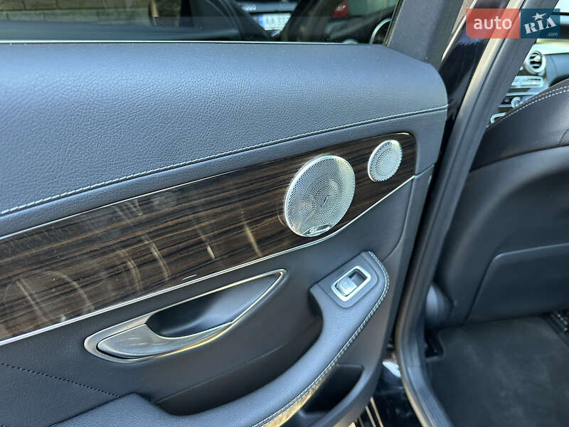 Седан Mercedes-Benz C-Class 2015 в Киеве фото 38 Седан Mercedes-Benz C-Class 2015 в Киеве