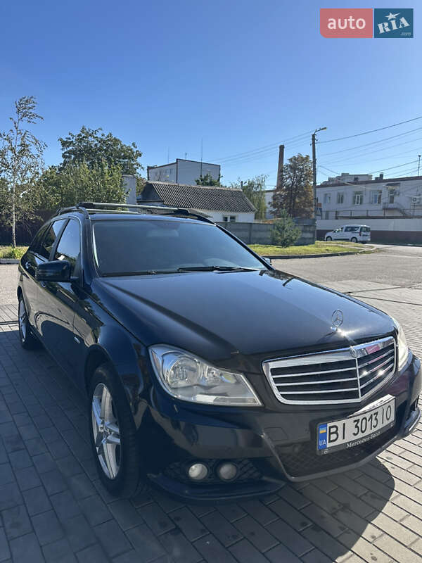 Mercedes-Benz C-Class 2012
