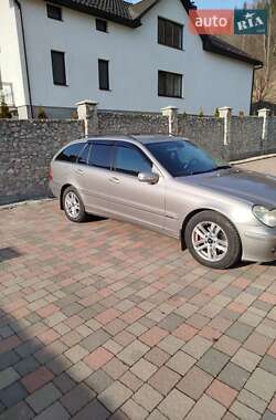 Универсал Mercedes-Benz C-Class 2005 в 