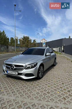 Седан Mercedes-Benz C-Class 2017 в 