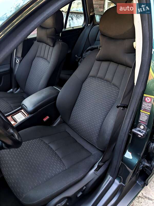Универсал Mercedes-Benz C-Class 2006 в Житомире