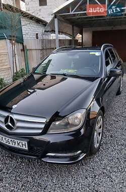Универсал Mercedes-Benz C-Class 2011 в 