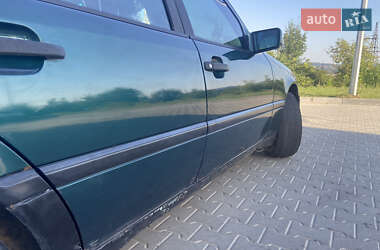 Седан Mercedes-Benz C-Class 1995 в 