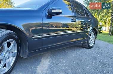 Седан Mercedes-Benz C-Class 2003 в 