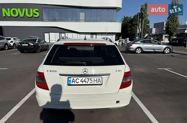 Универсал Mercedes-Benz C-Class 2010 в 