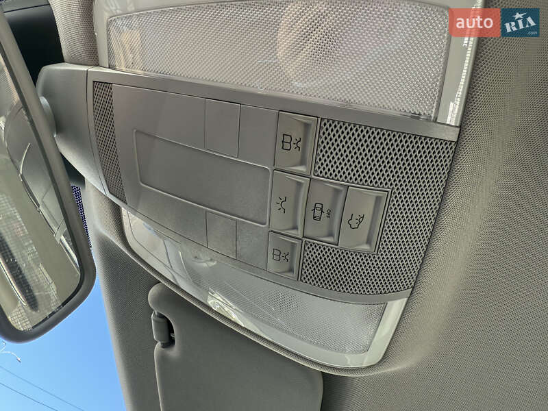Універсал Mercedes-Benz C-Class 2010 в Києві