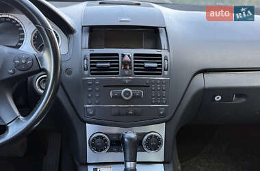 Универсал Mercedes-Benz C-Class 2009 в 