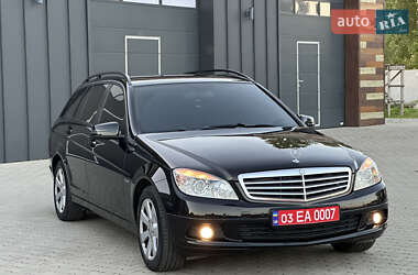 Универсал Mercedes-Benz C-Class 2011 в 