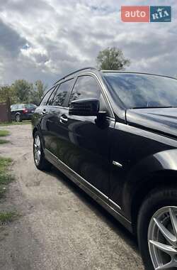 Универсал Mercedes-Benz C-Class 2010 в 