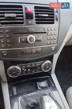 Универсал Mercedes-Benz C-Class 2007 в 
