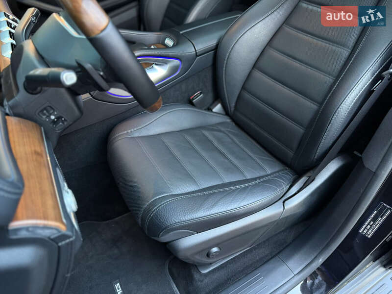 Седан Mercedes-Benz C-Class 2020 в Луцке