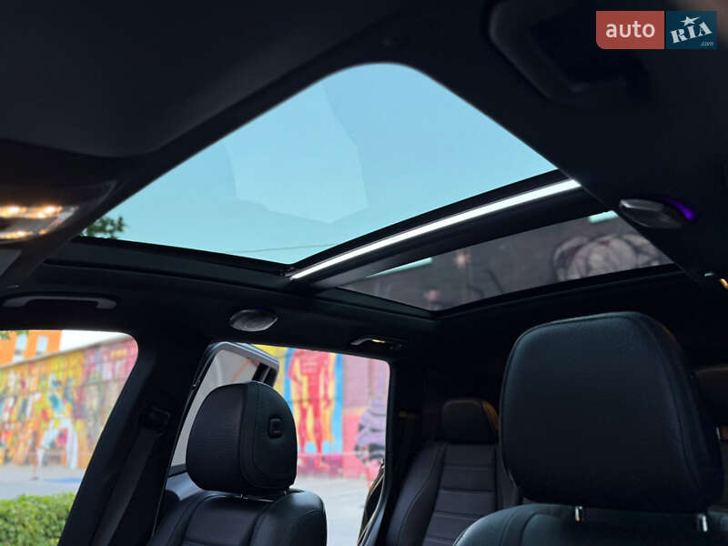 Седан Mercedes-Benz C-Class 2020 в Луцке
