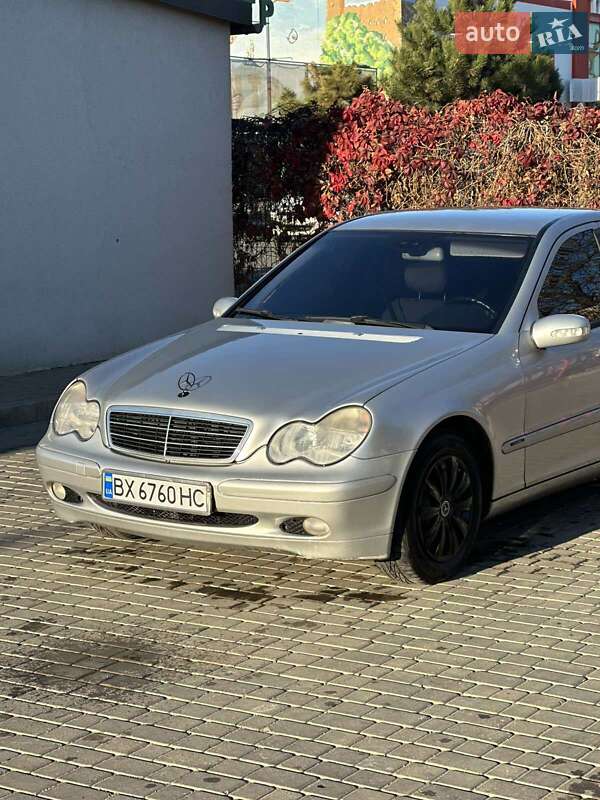 Седан Mercedes-Benz C-Class 2003 в Хмельницком