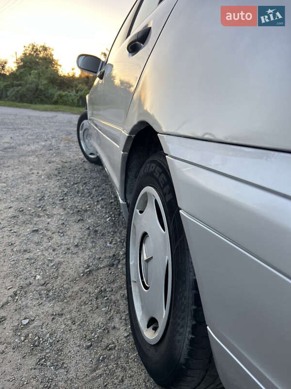 Седан Mercedes-Benz C-Class 2003 в Хмельницком