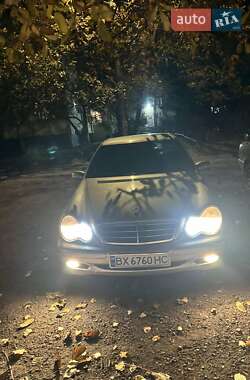 Седан Mercedes-Benz C-Class 2003 в 