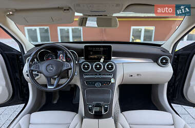 Седан Mercedes-Benz C-Class 2017 в 