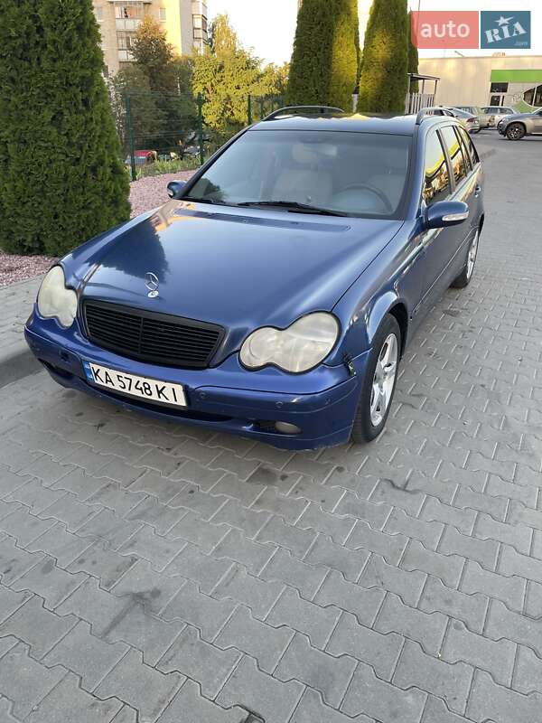 Универсал Mercedes-Benz C-Class 2001 в Житомире
