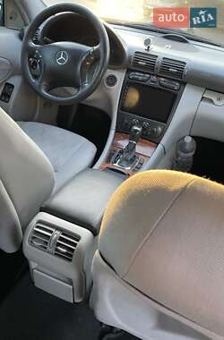 Универсал Mercedes-Benz C-Class 2001 в 
