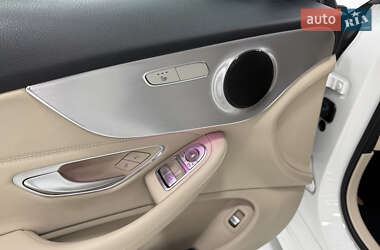 Купе Mercedes-Benz C-Class 2019 в 