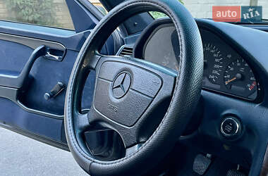 Седан Mercedes-Benz C-Class 1997 в 