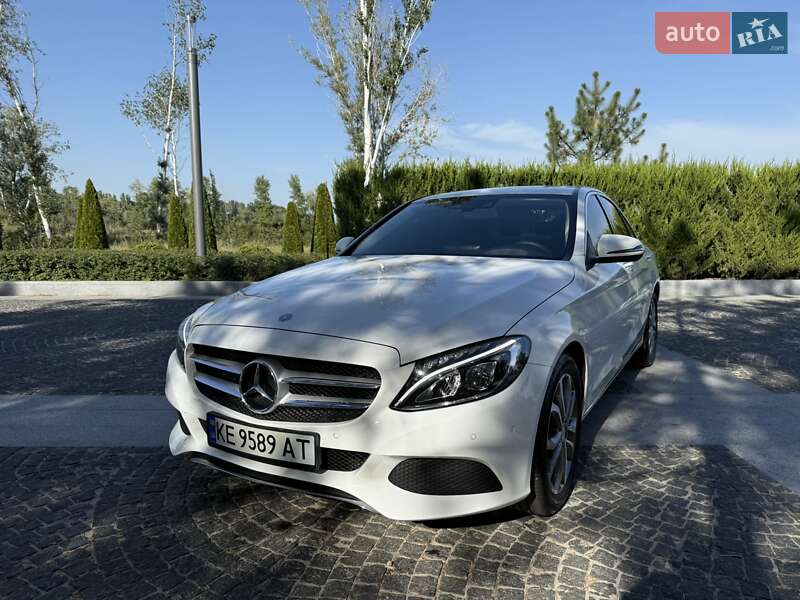Седан Mercedes-Benz C-Class 2016 в Дніпрі