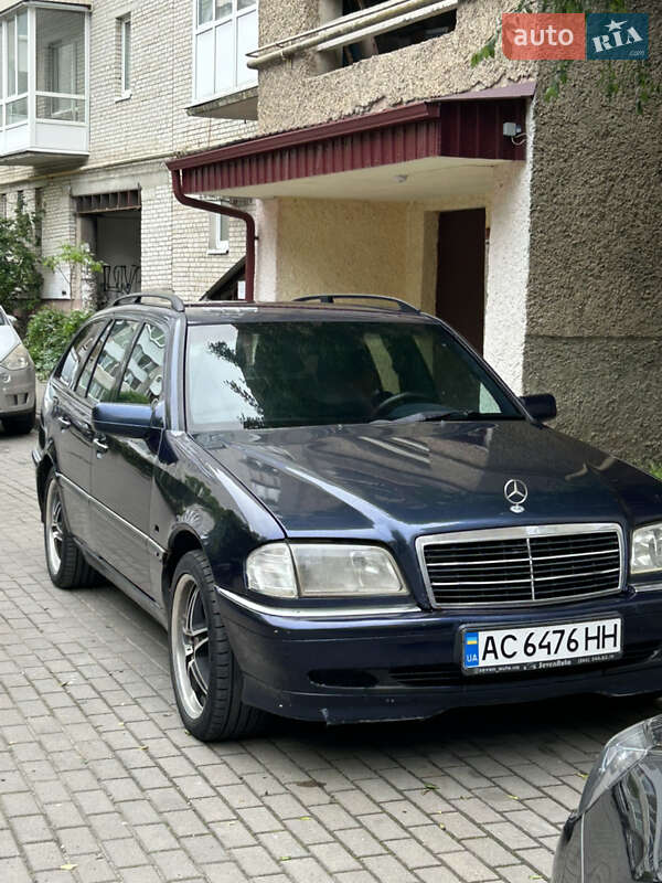 Универсал Mercedes-Benz C-Class 2000 в Луцке