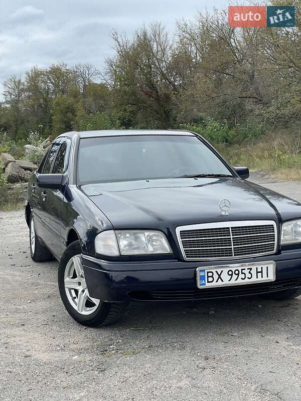 Седан Mercedes-Benz C-Class 1996 в Виннице