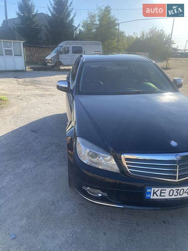 Mercedes-Benz C-Class 2008
