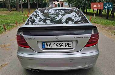 Купе Mercedes-Benz C-Class 2001 в 