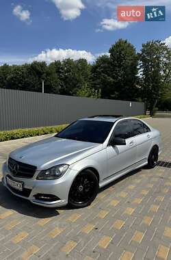 Седан Mercedes-Benz C-Class 2012 в 