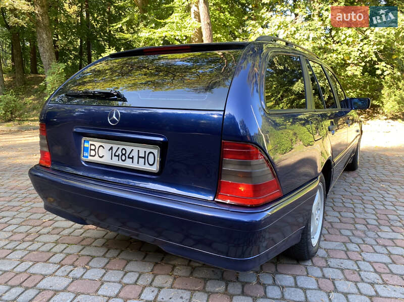 Универсал Mercedes-Benz C-Class 2000 в Дрогобыче
