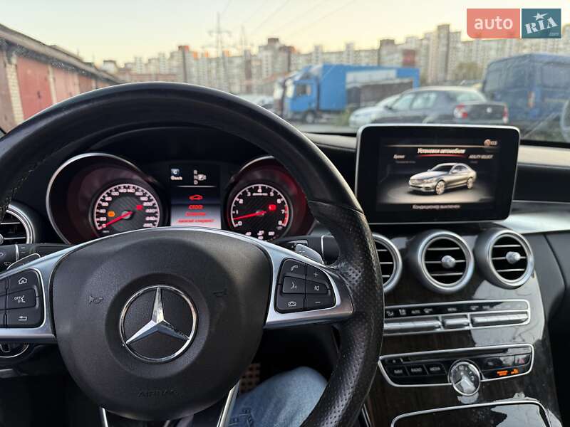 Седан Mercedes-Benz C-Class 2015 в Киеве