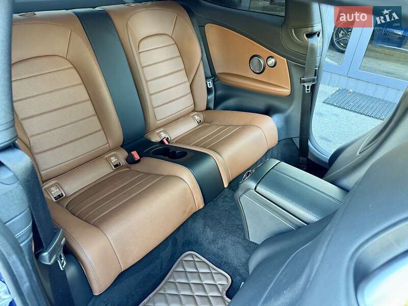 Купе Mercedes-Benz C-Class 2016 в Киеве