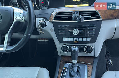 Седан Mercedes-Benz C-Class 2012 в 