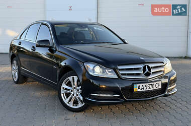 Седан Mercedes-Benz C-Class 2011 в Киеве