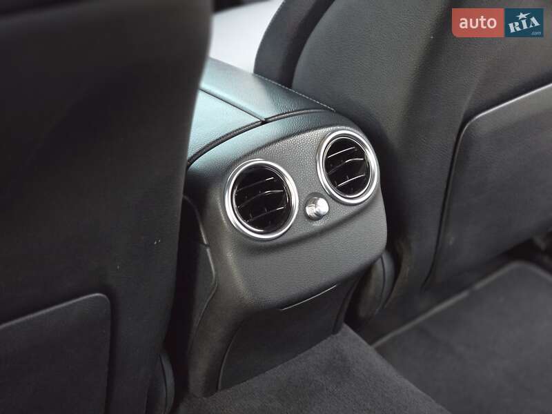 Седан Mercedes-Benz C-Class 2014 в Харькове