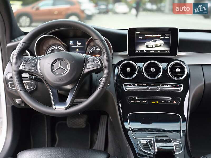 Седан Mercedes-Benz C-Class 2014 в Харькове
