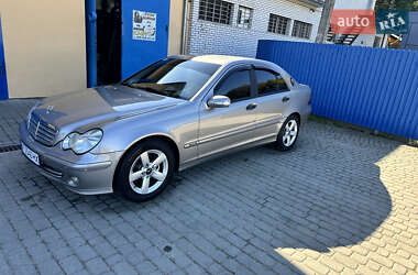 Седан Mercedes-Benz C-Class 2004 в Ивано-Франковске