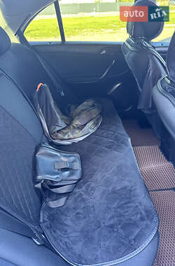 Седан Mercedes-Benz C-Class 2004 в Івано-Франківську