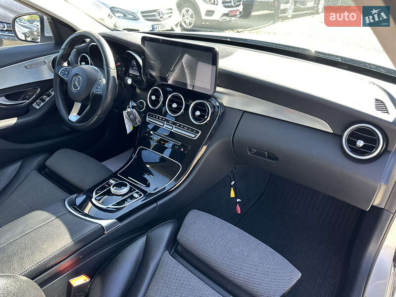 Универсал Mercedes-Benz C-Class 2016 в Ивано-Франковске
