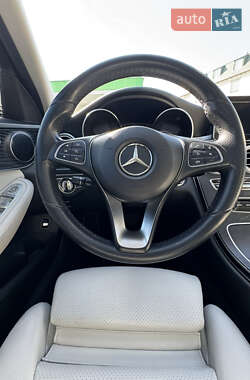 Седан Mercedes-Benz C-Class 2016 в 